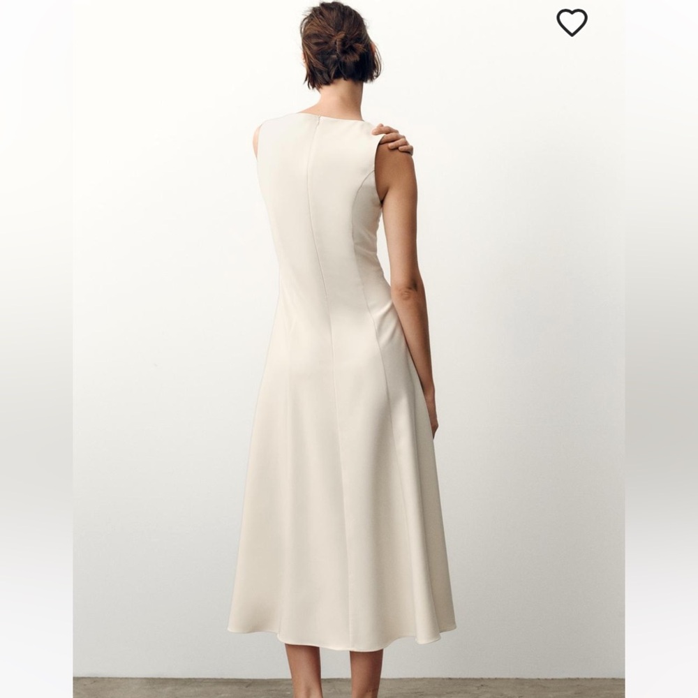 Zara NWT Cream Sleeveless Faux button Midi Dress attached Gold belt size Large - Picture 5 of 12